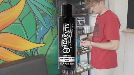 Aloe Vera beard and skin moisturising gel shave gel barber shop styling product
