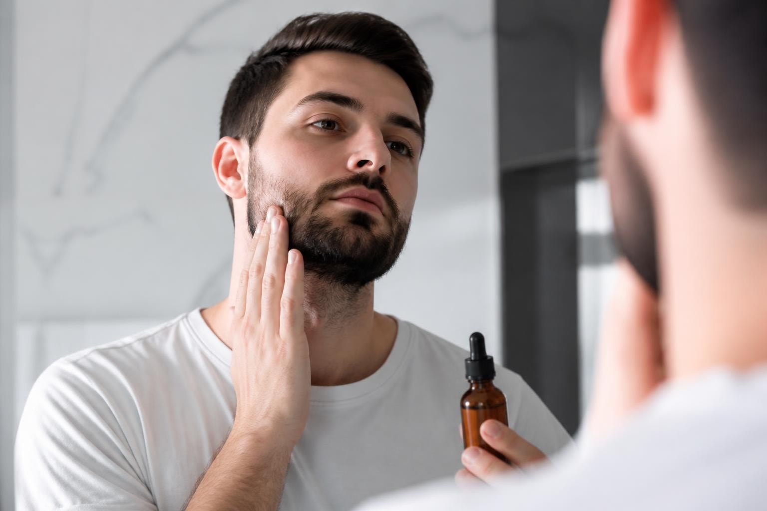Beard Oil for Thicker Beard: Science-Backed Guide 2026